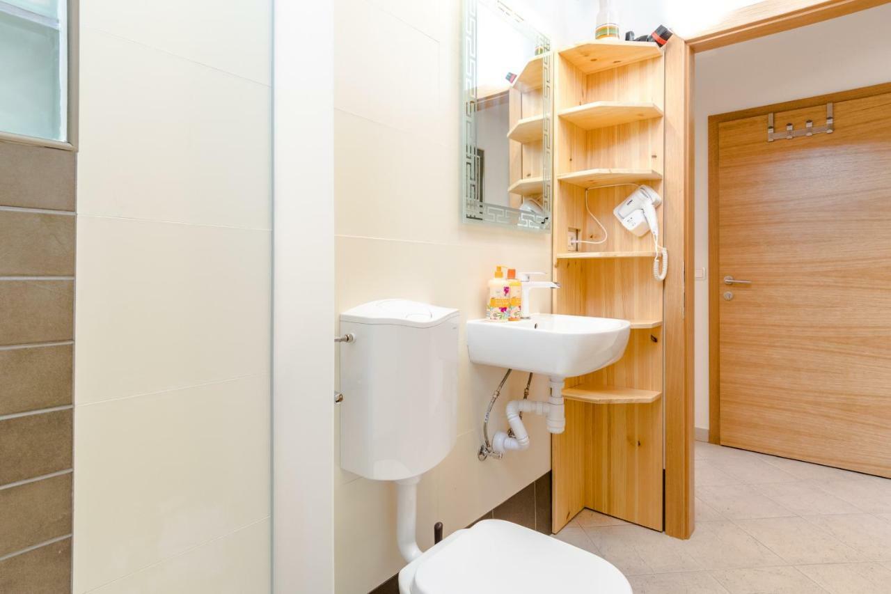 ספליט Apartments Yoe מראה חיצוני תמונה